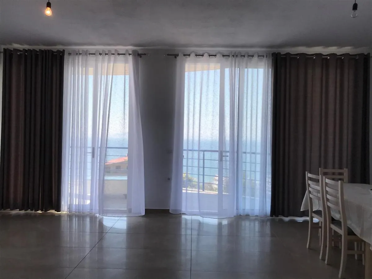 Apartment Villa Colombo Vlore