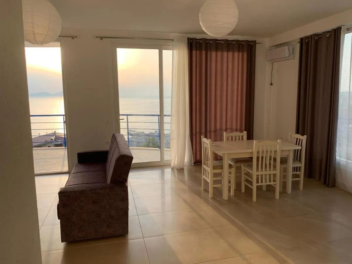 Villa Colombo Vlore